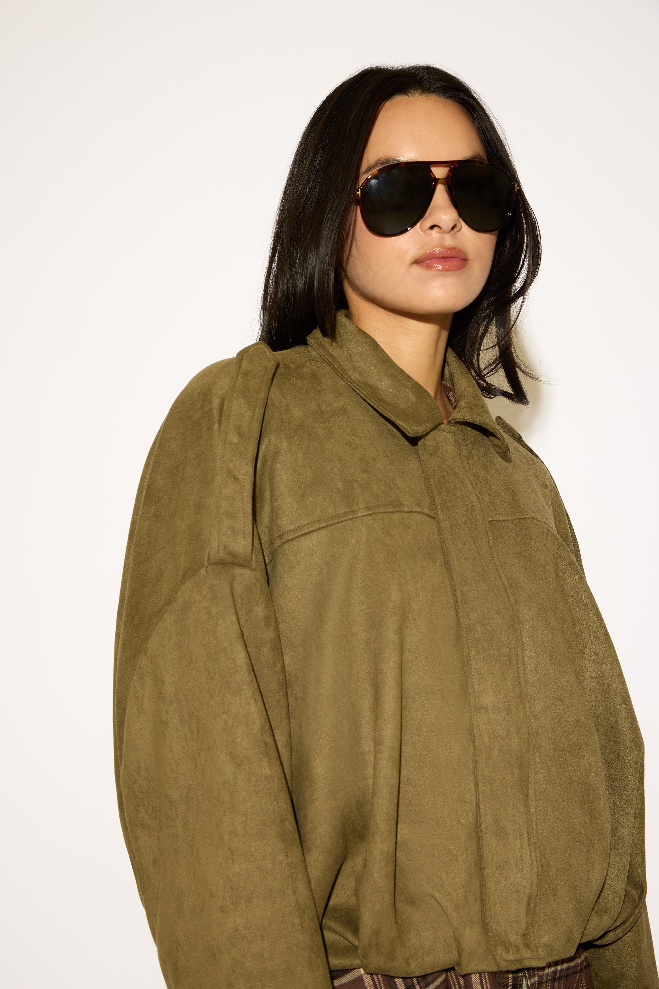 RUCHED BOTTOM VEGAN SUEDE COLLARED JACKET