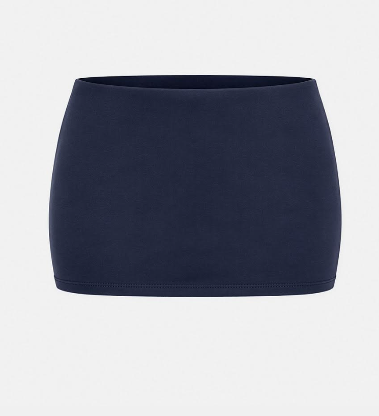 SIMPLE SEAMLESS PULL ON MINI SKIRT