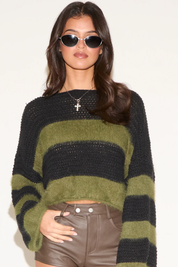 MULTI TEXTURED TWO COLOR CROPPED ROUND NECK SWEATER