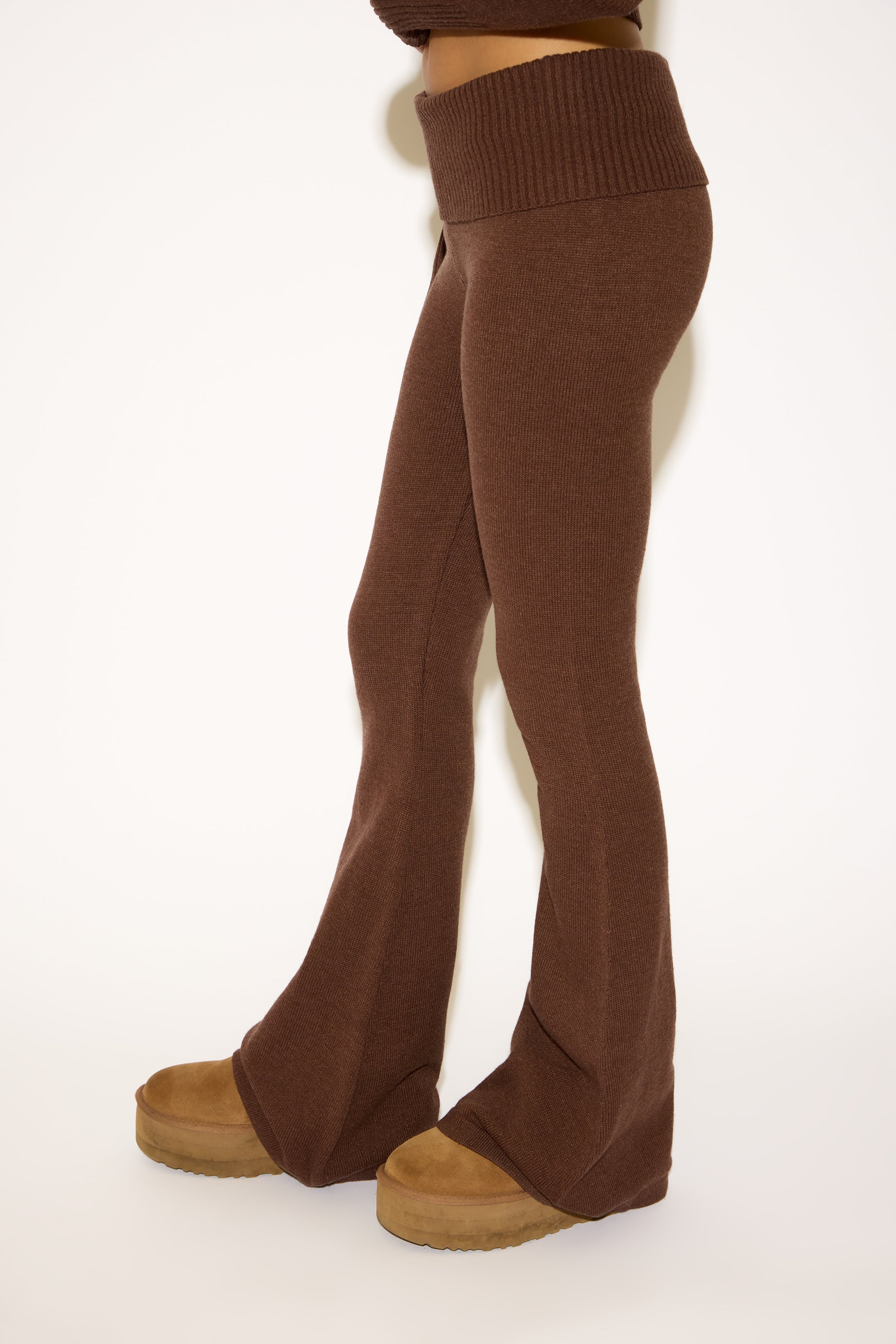 FOLD OVER FLARE SWEATER KNIT PANTS