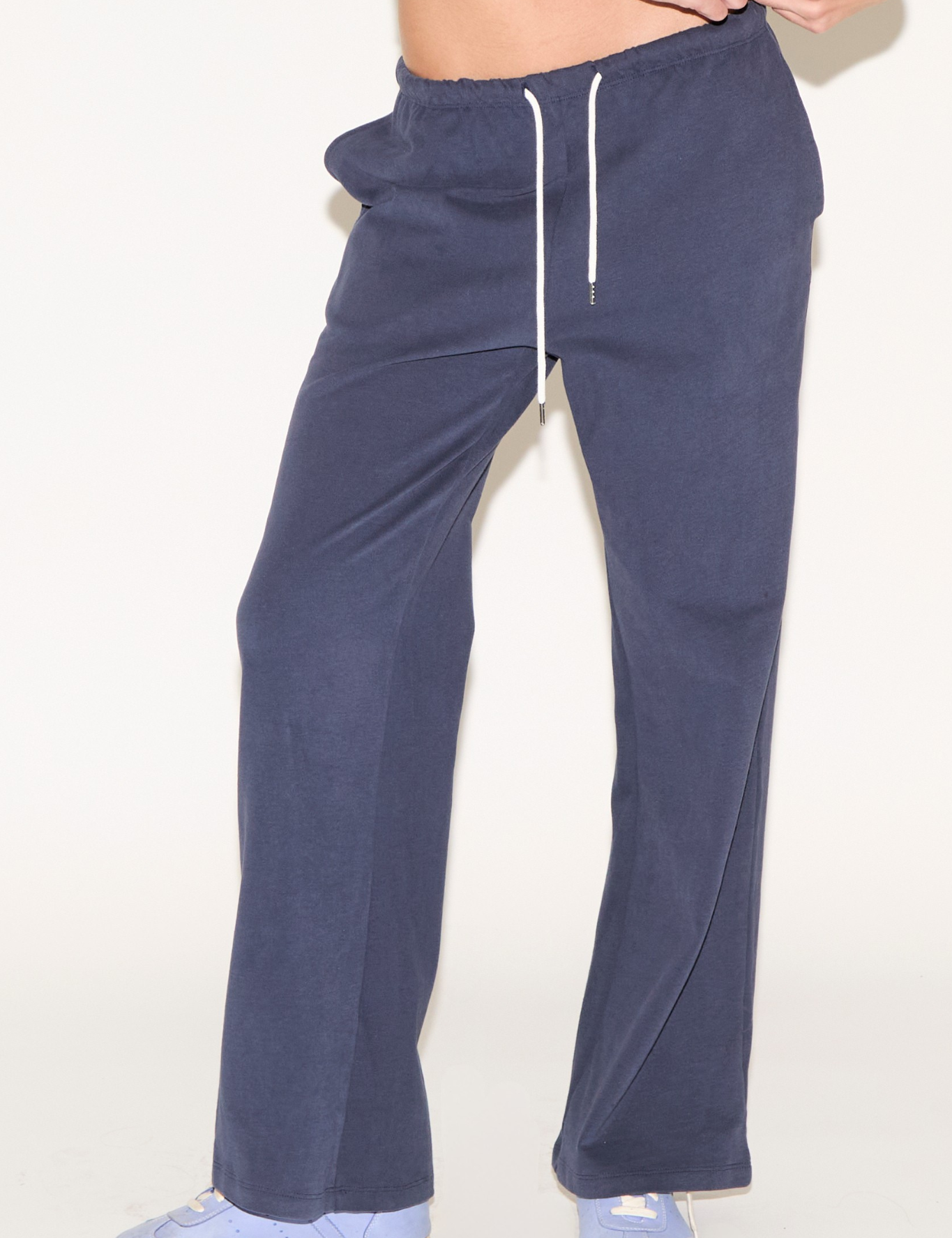 DRAWSTRING WAIST LOOSE FIT STRAIGHT LEG PANT