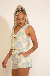 CROCHET LOOK SQUARE PATTERN PULL ON SHORT