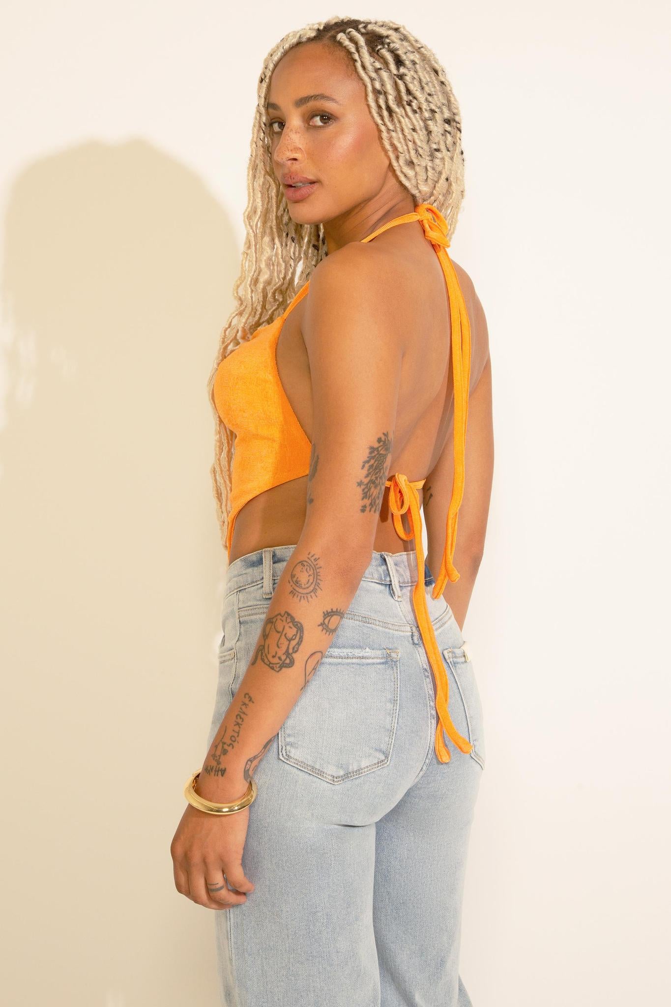 SLINKY BACKLESS HALTER SCARF TOP