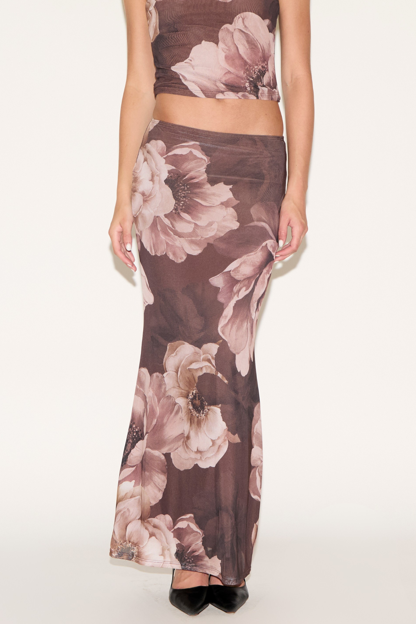 LARGE PEONY PRINT MESH OVERLAY MAXI SKIRT
