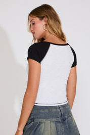 CONTRAST RAGLAN SLEEVE DIPPED V NECK T SHIRT