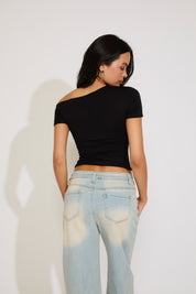 SHORT SLEEVE OFF SHOULDER CROP TOP