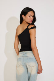 ONE SHOULDER DOUBLE STRAP TOP
