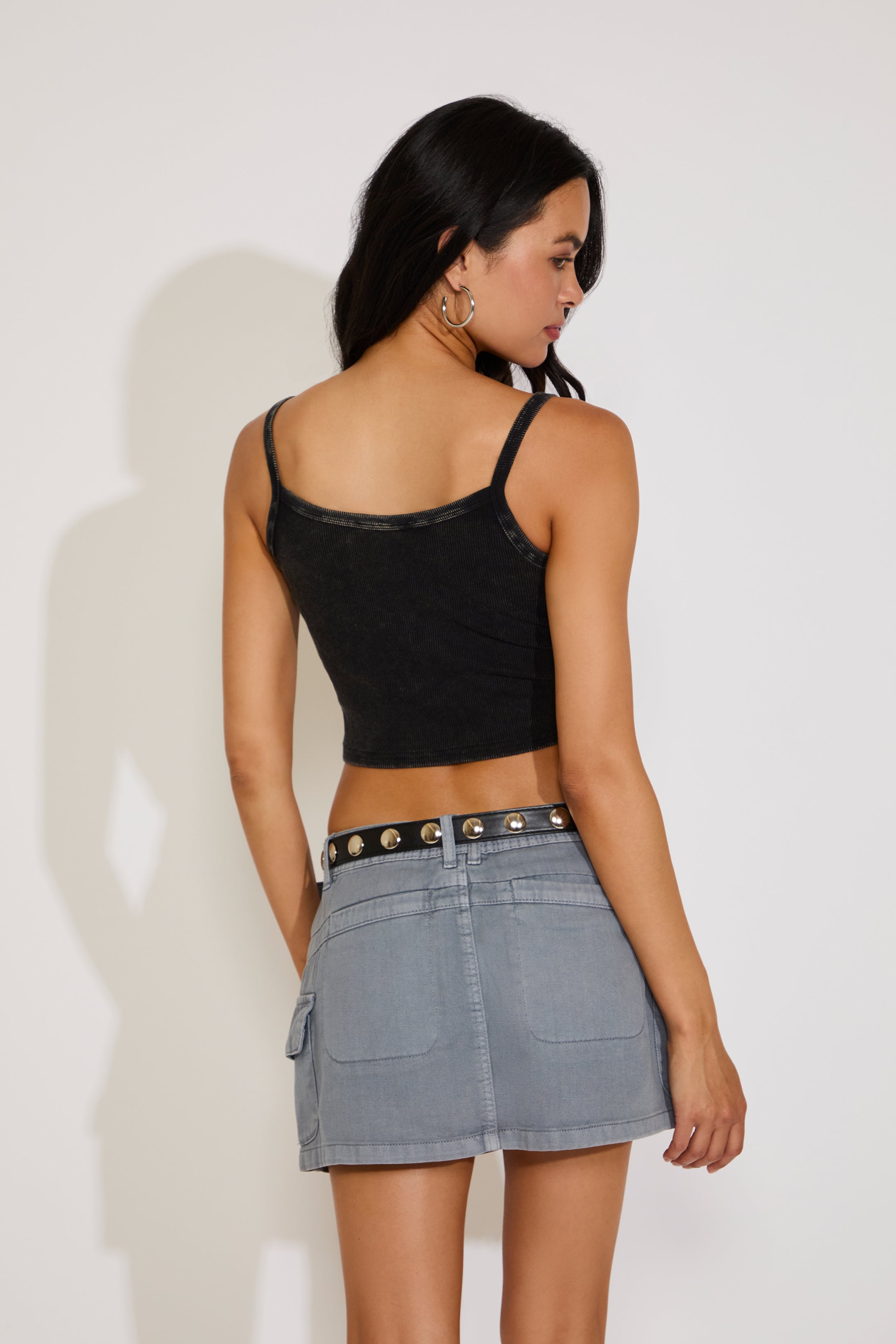 BUTTON FITTED WASHED TANK TOP