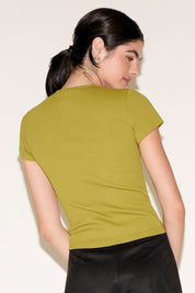 SHORT SLEEVE CLASSIC FIT SOLID COLOR TSHIRT
