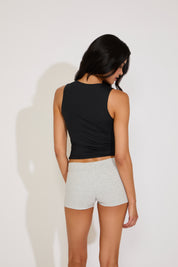 SCOOP NECK SEAMLESS SLEEVELESS TOP
