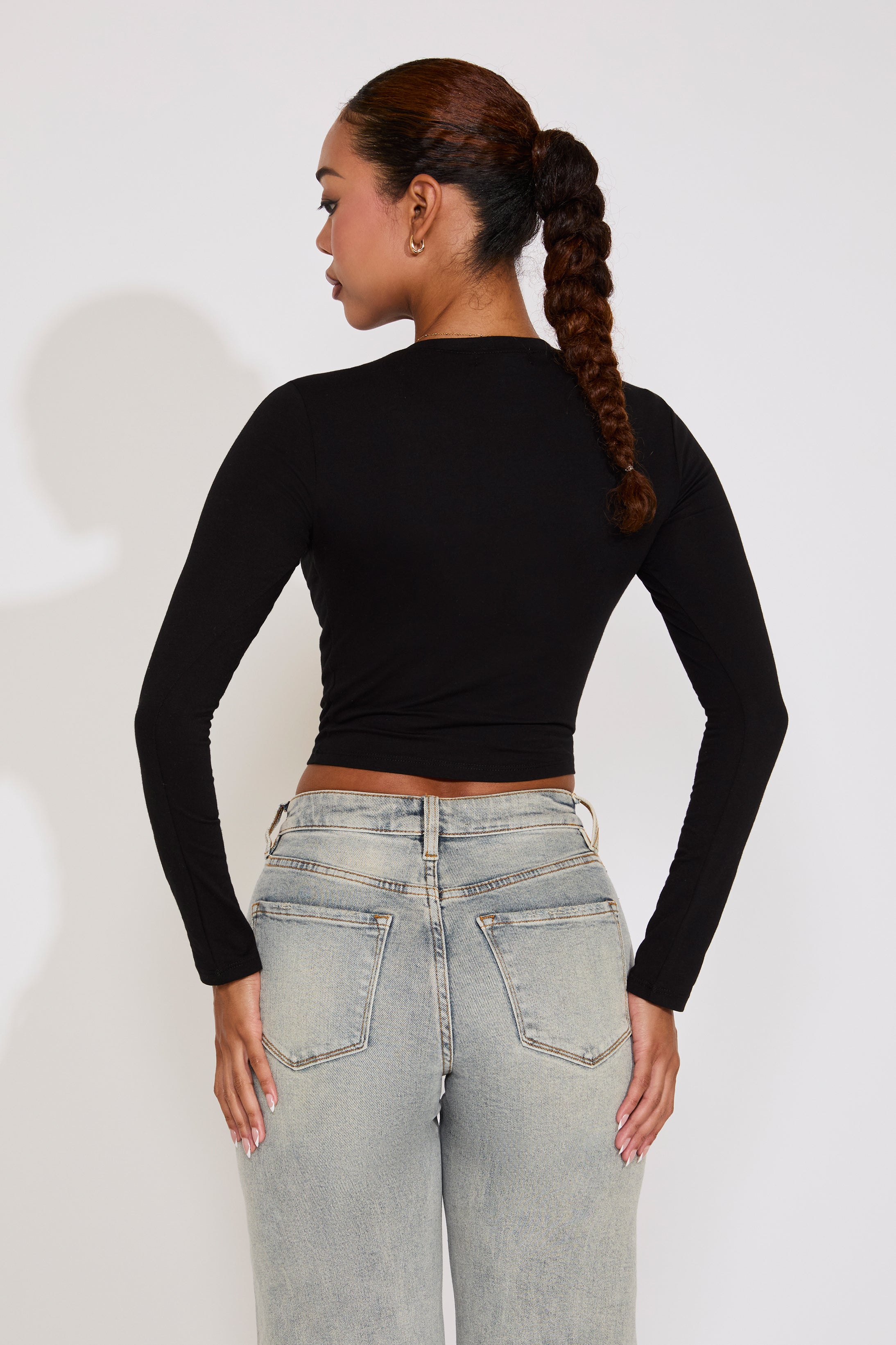 LONG SLEEVE CREW NECK COTTON CROP TOP