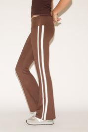 WIDE WAISTBAND SIDE STRIPES FLARE LEGGING