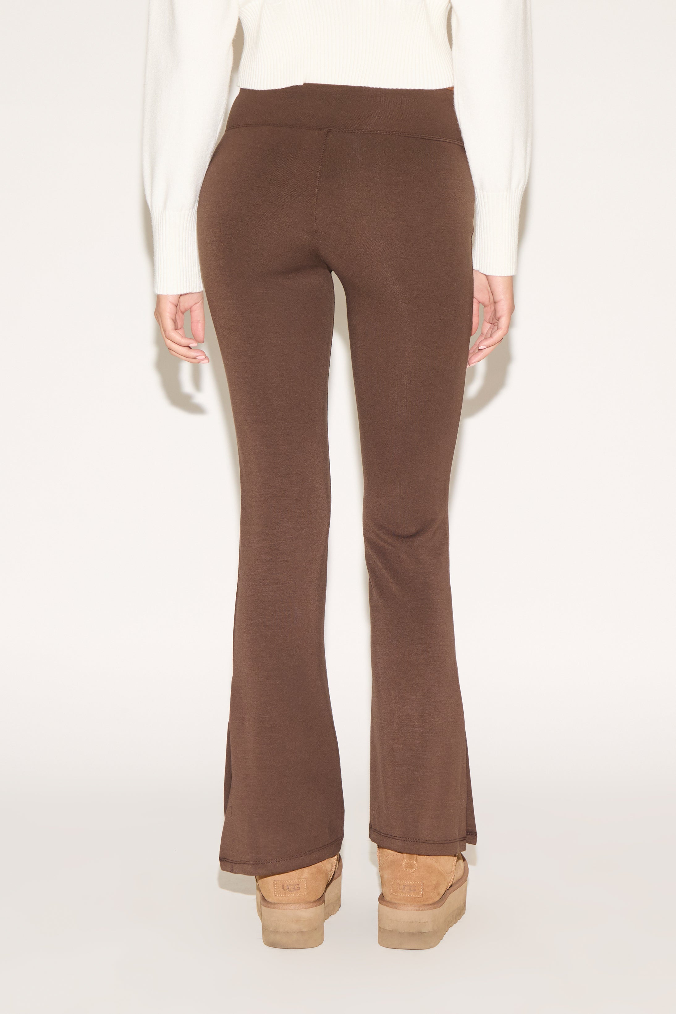 YOGA WAIST FLARE LEGGING WITH SLIT