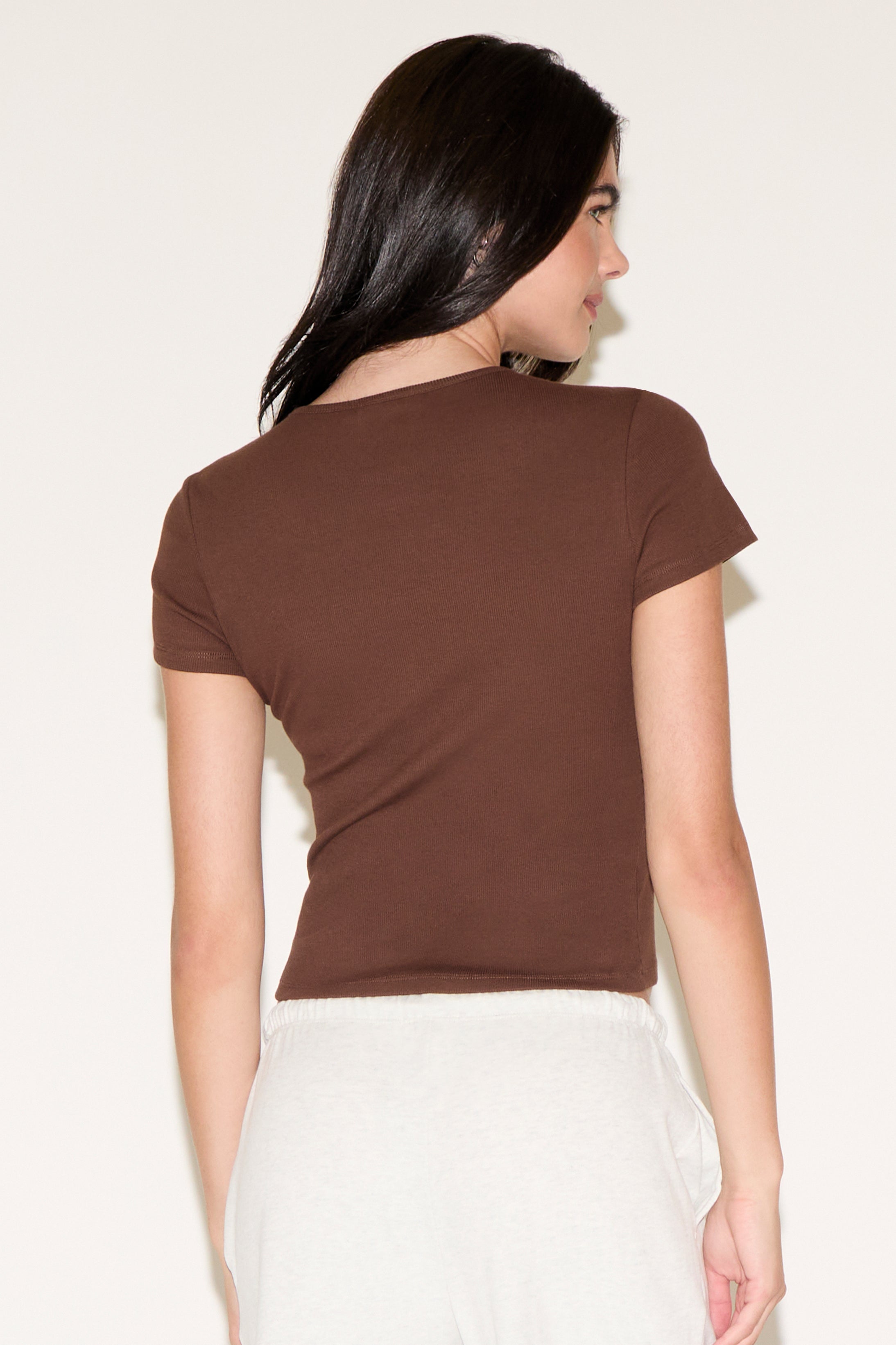 SHORT SLEEVE CLASSIC FIT SOLID COLOR TSHIRT