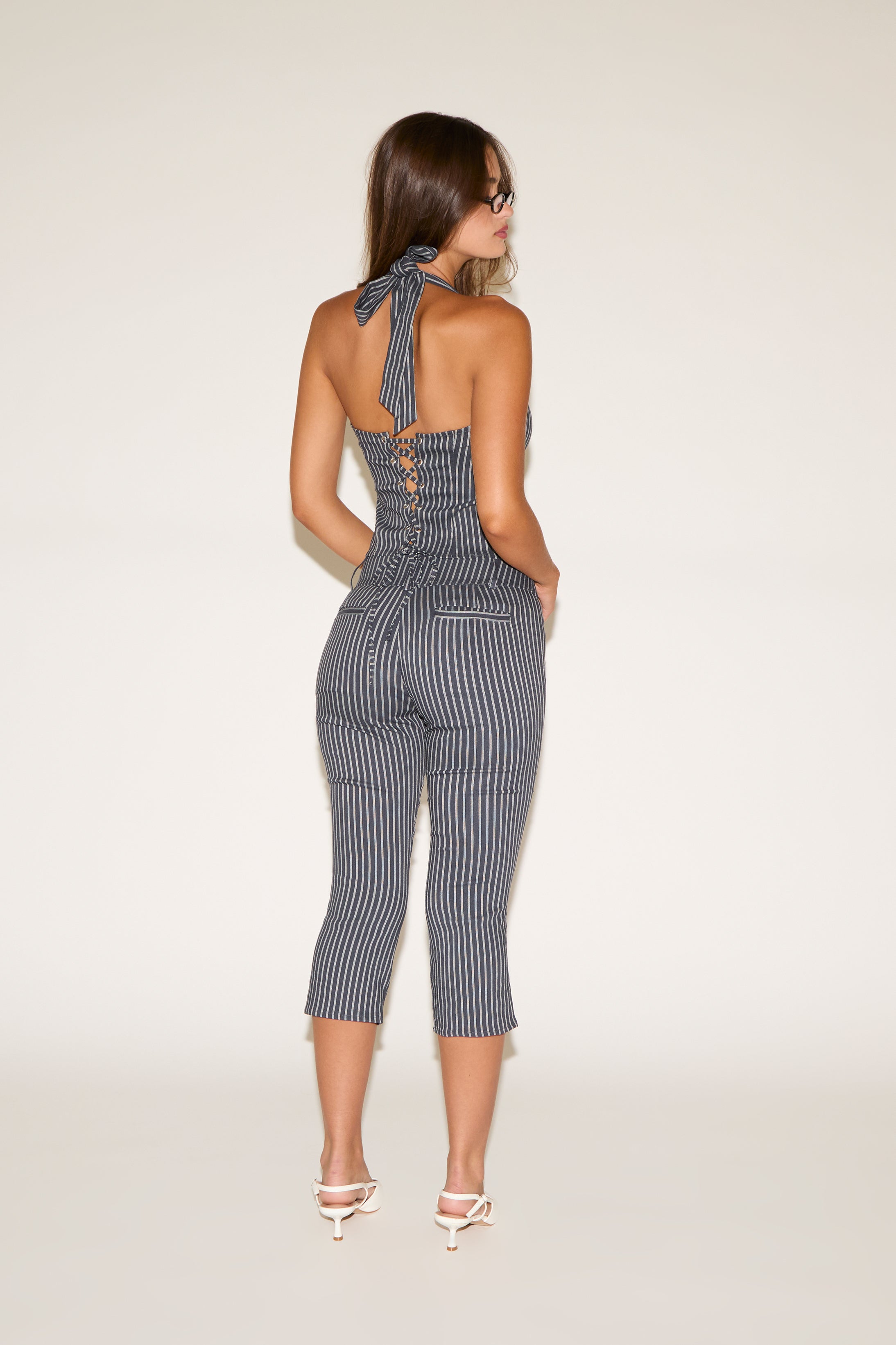 PINSTRIPE FLARE BOTTOM PEDAL PUSHER PANT