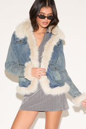 FAUX FUR TRIM DENIM JACKET WITH FRONT POCKETS