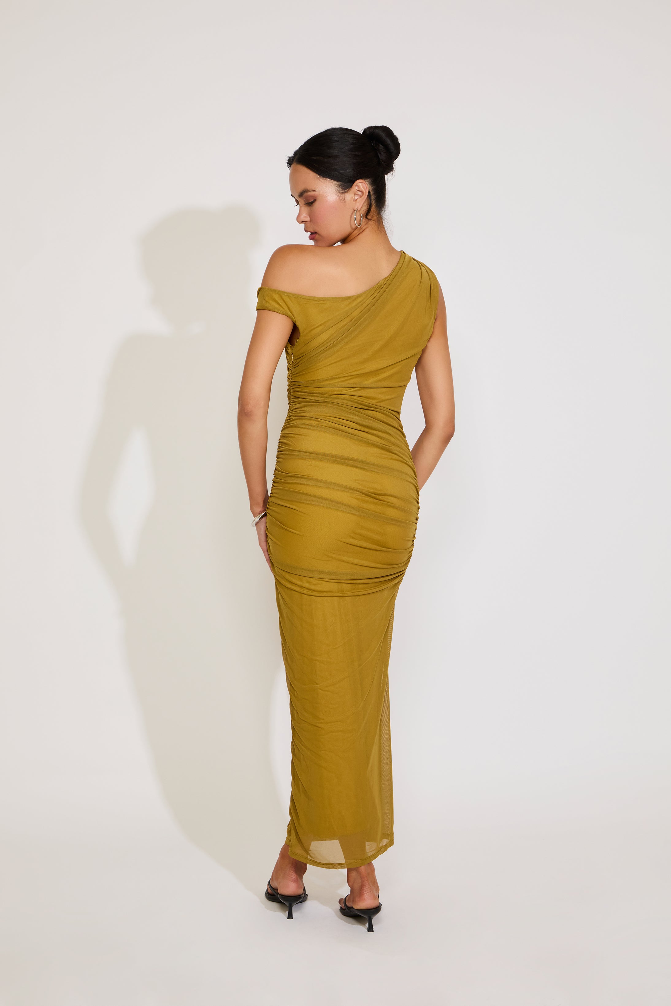 ASYMMETRICAL NECKLINE RUCHED MAXI DRESS