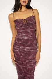 SLEEVELESS RUCHED PRINT MESH MIDI DRESS WITH SLIT