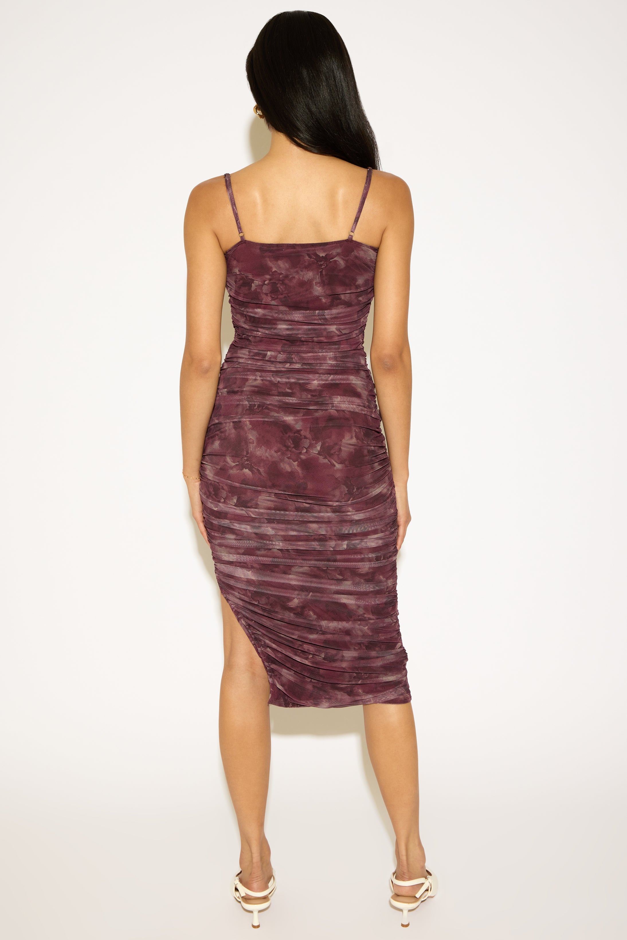 SLEEVELESS RUCHED PRINT MESH MIDI DRESS WITH SLIT