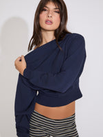 BOAT NECK SOLID COLOR SWEATSHIRT