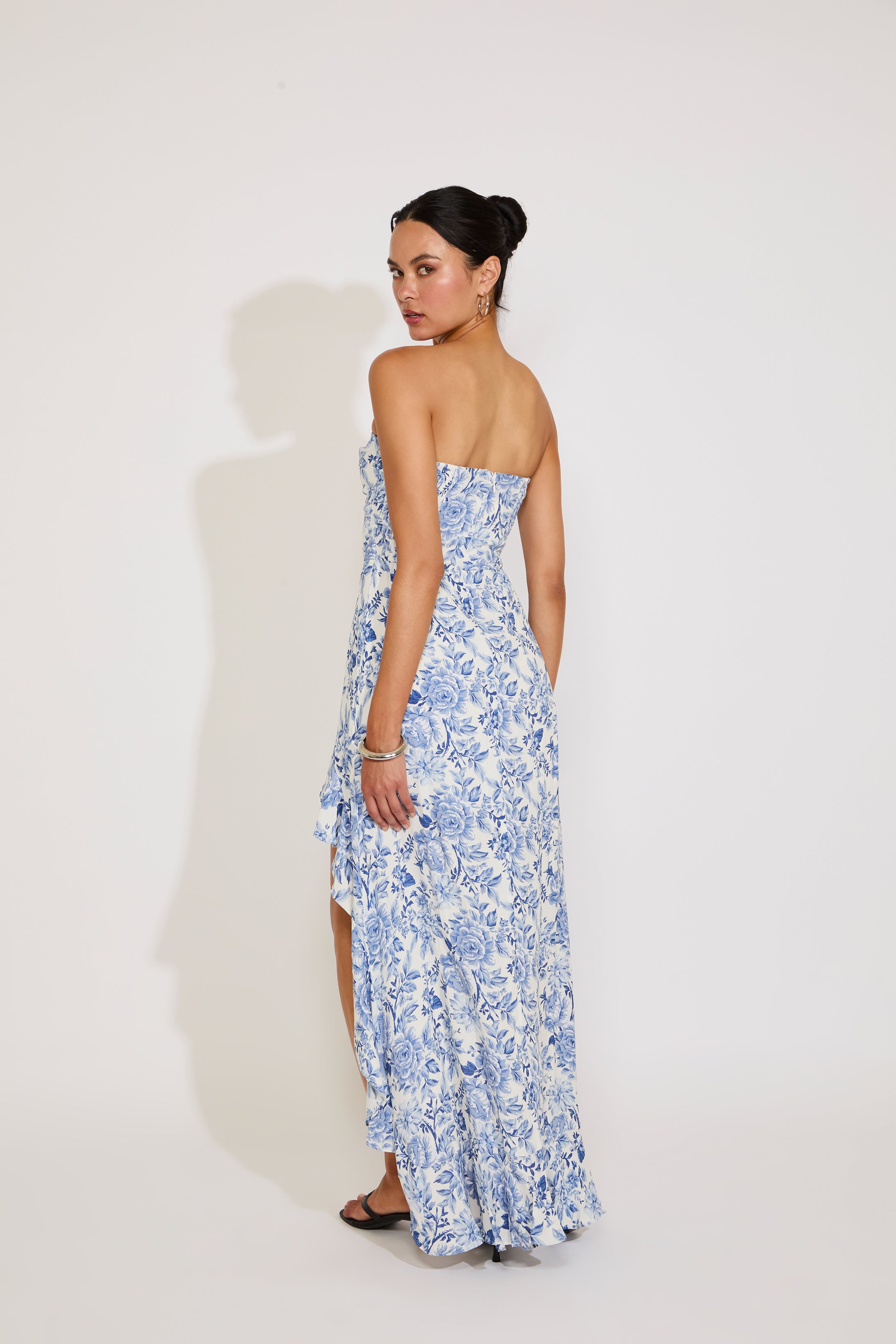 STRAPLESS FLORAL PRINT HI-LO RUFFLE HEM DRESS