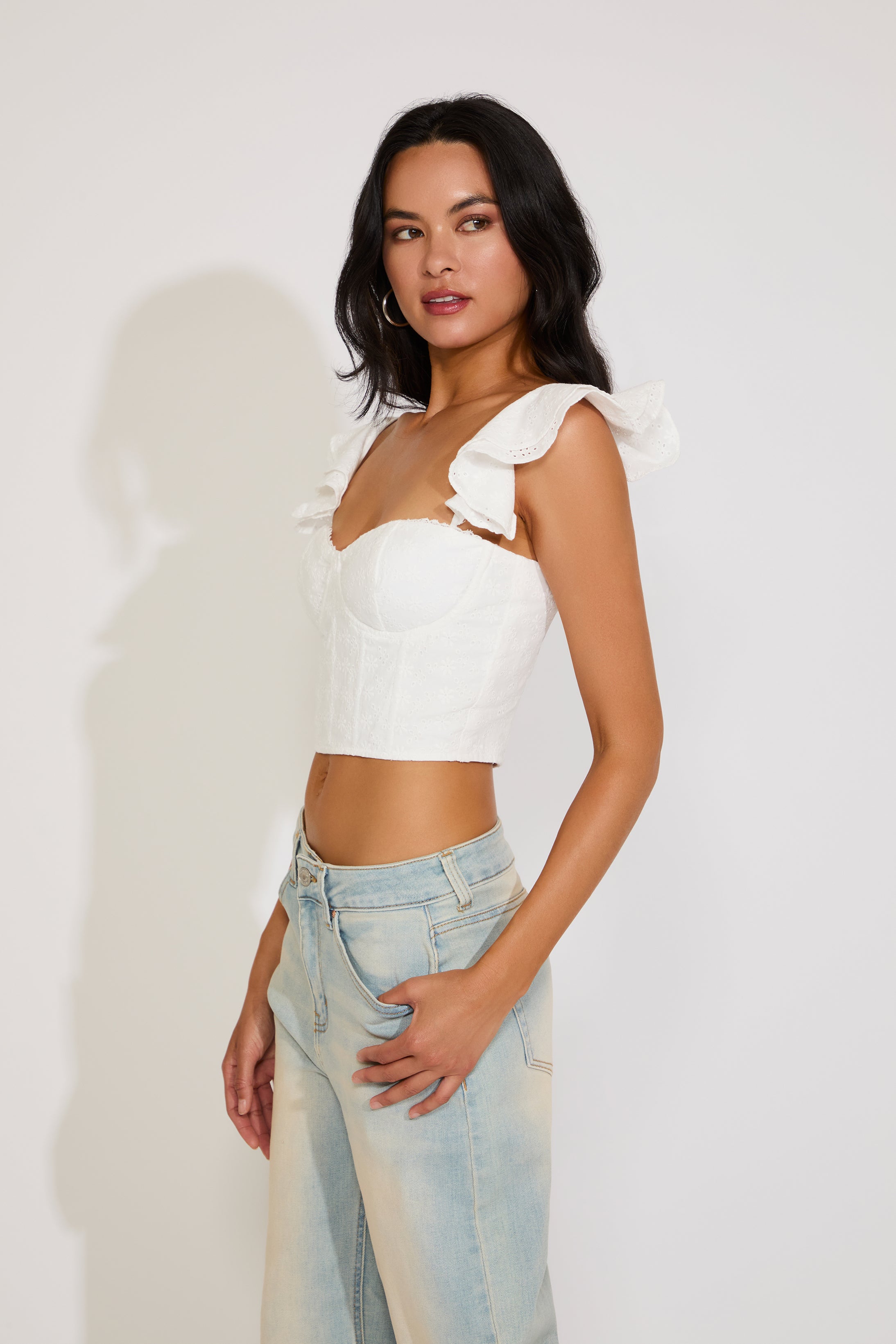 RUFFLE STRAP DEFINED CUP CROPPED CORSET TOP