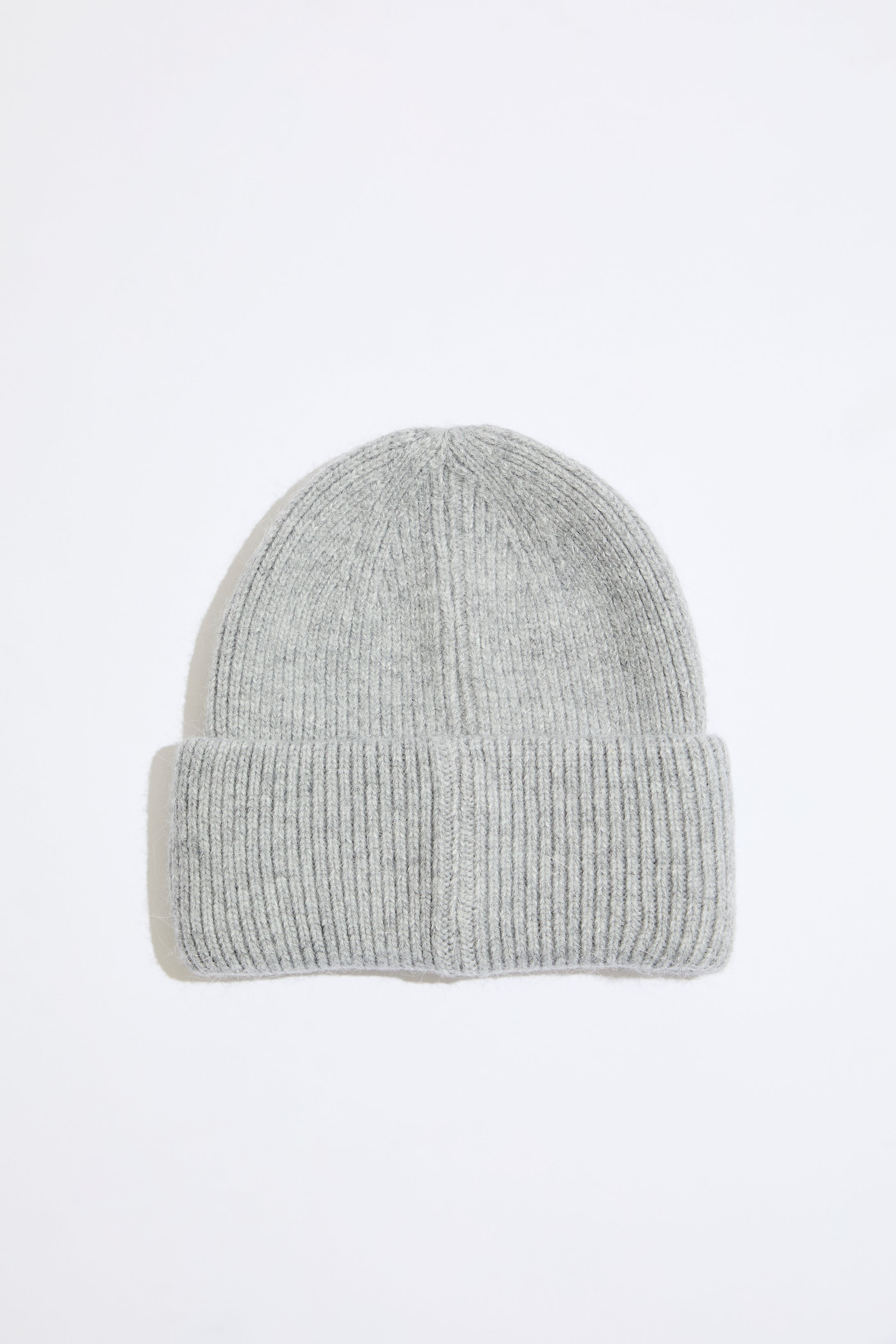 HALOED YARN RIB KNIT SIMPLE BEANIE