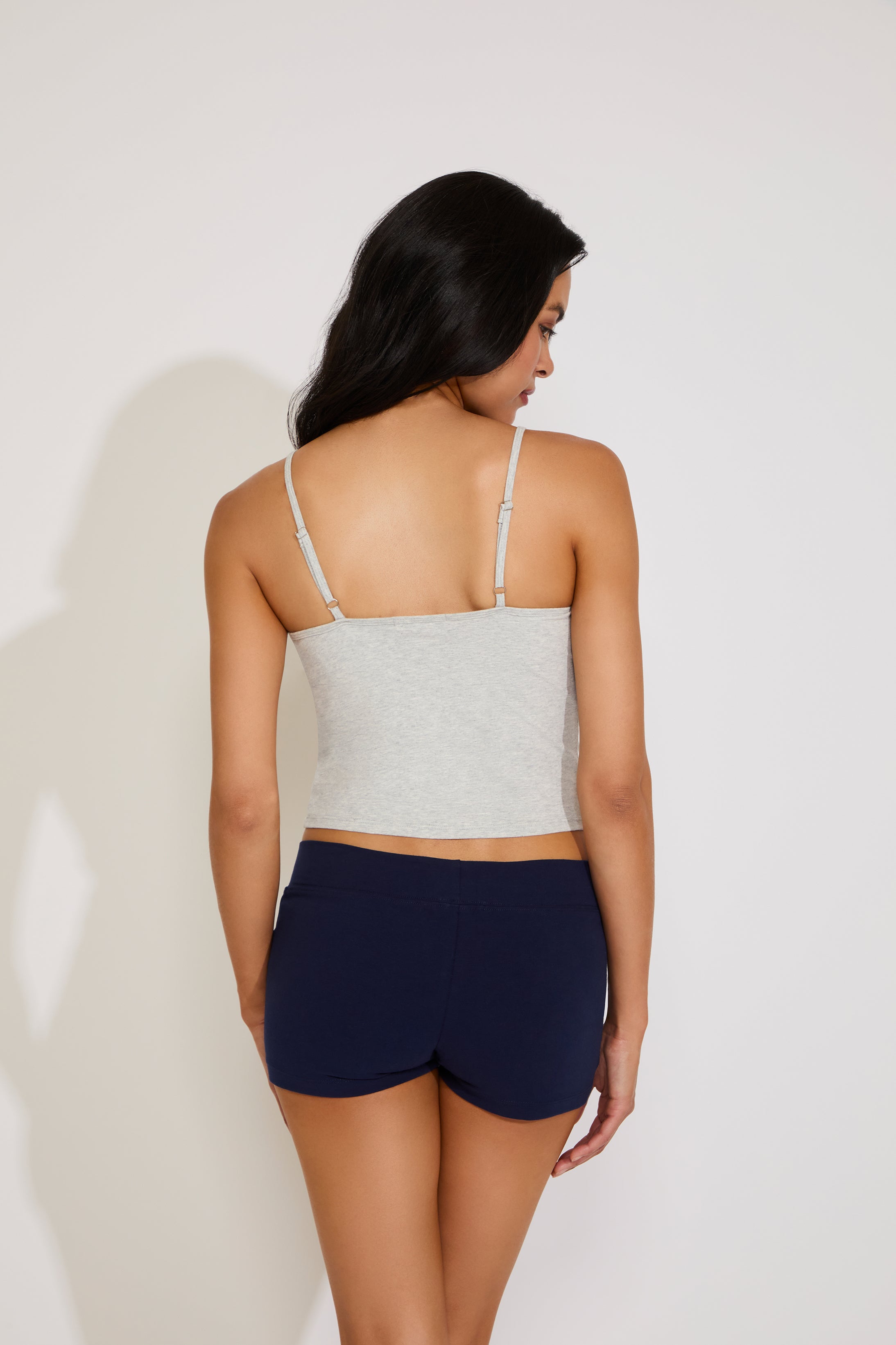 SCRUNCHED V NECK SEAMLESS CAMI TOP