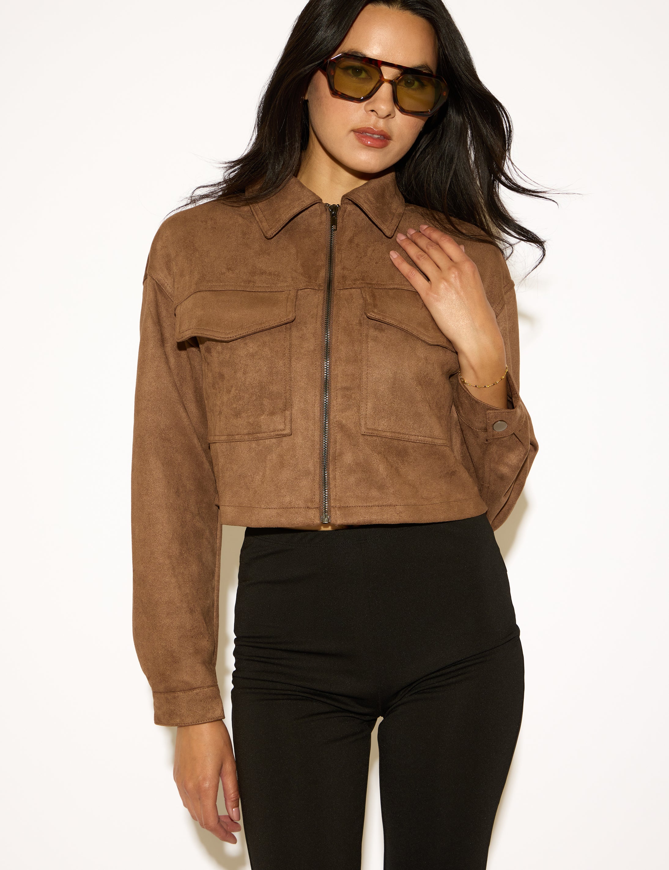 HMJ21353_BROWN_03312.jpg
