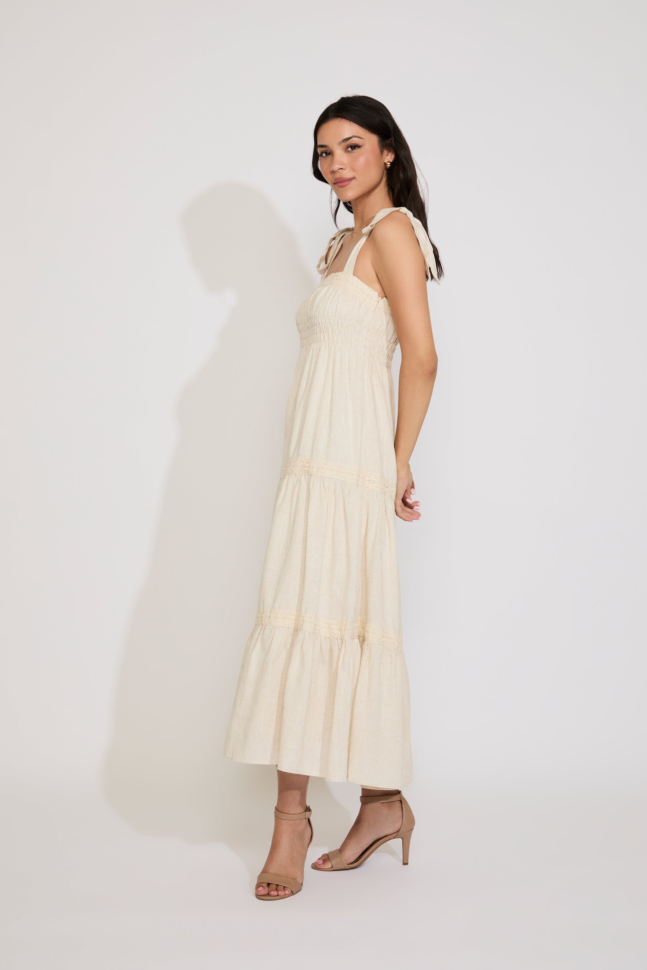LINEN TIERED MAXI DRESS WITH LACE TRIM