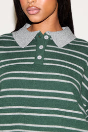 STRIPED CONTRAST COLLAR PULLOVER SWEATER