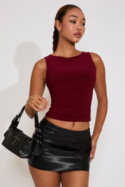 SLEEVELESS ROUND NECK SIDE RUCHED TOP