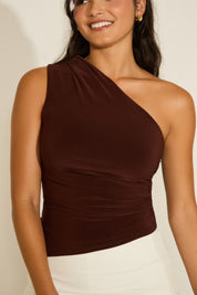 ONE SHOULDER RUCHED SLIM FIT TOP