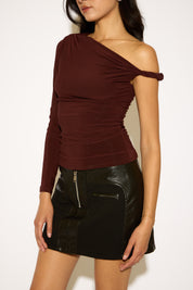 ONE TWIST SHOULDER BOAT NECK LONG SLEEVE TOP