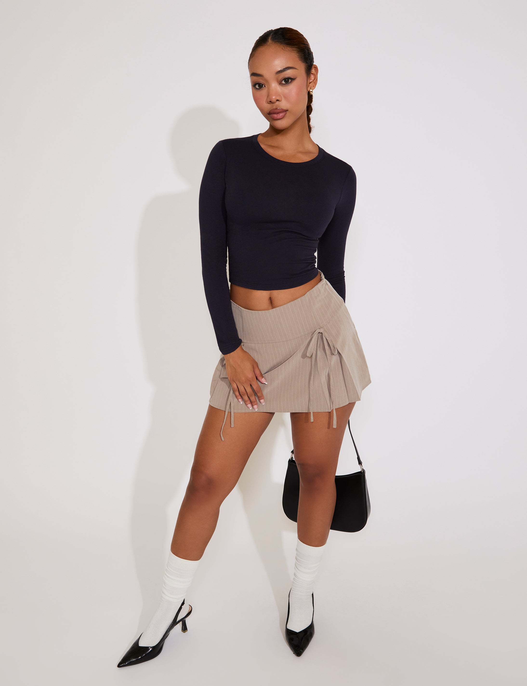 LONG SLEEVE CREW NECK COTTON CROP TOP