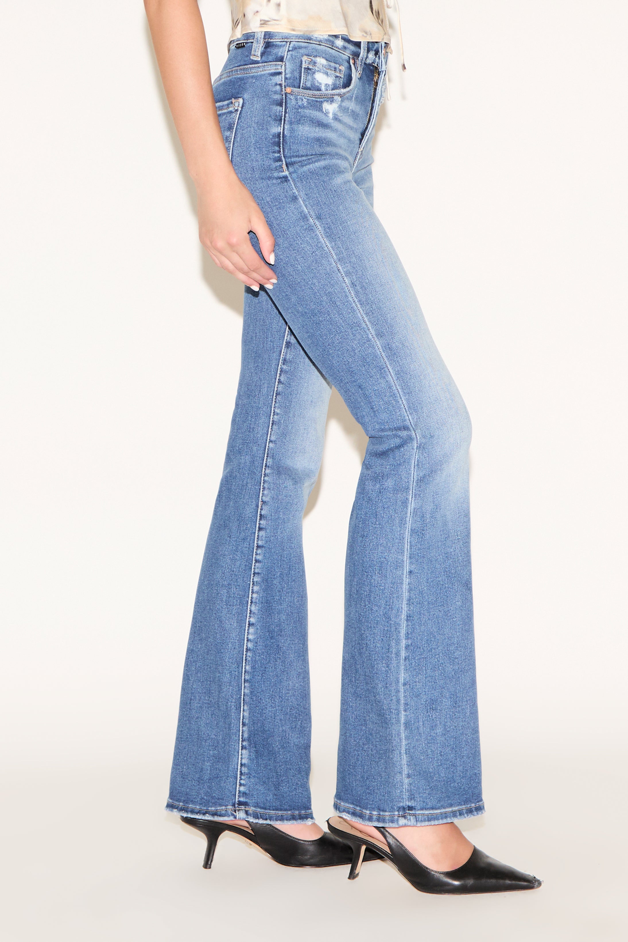 TUMMY CONTROL HIGH RISE FLARE JEANS