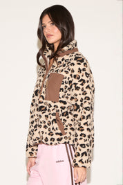 LEOPARD PRINT FLEECE JACKET WITH SOLID POCKET
