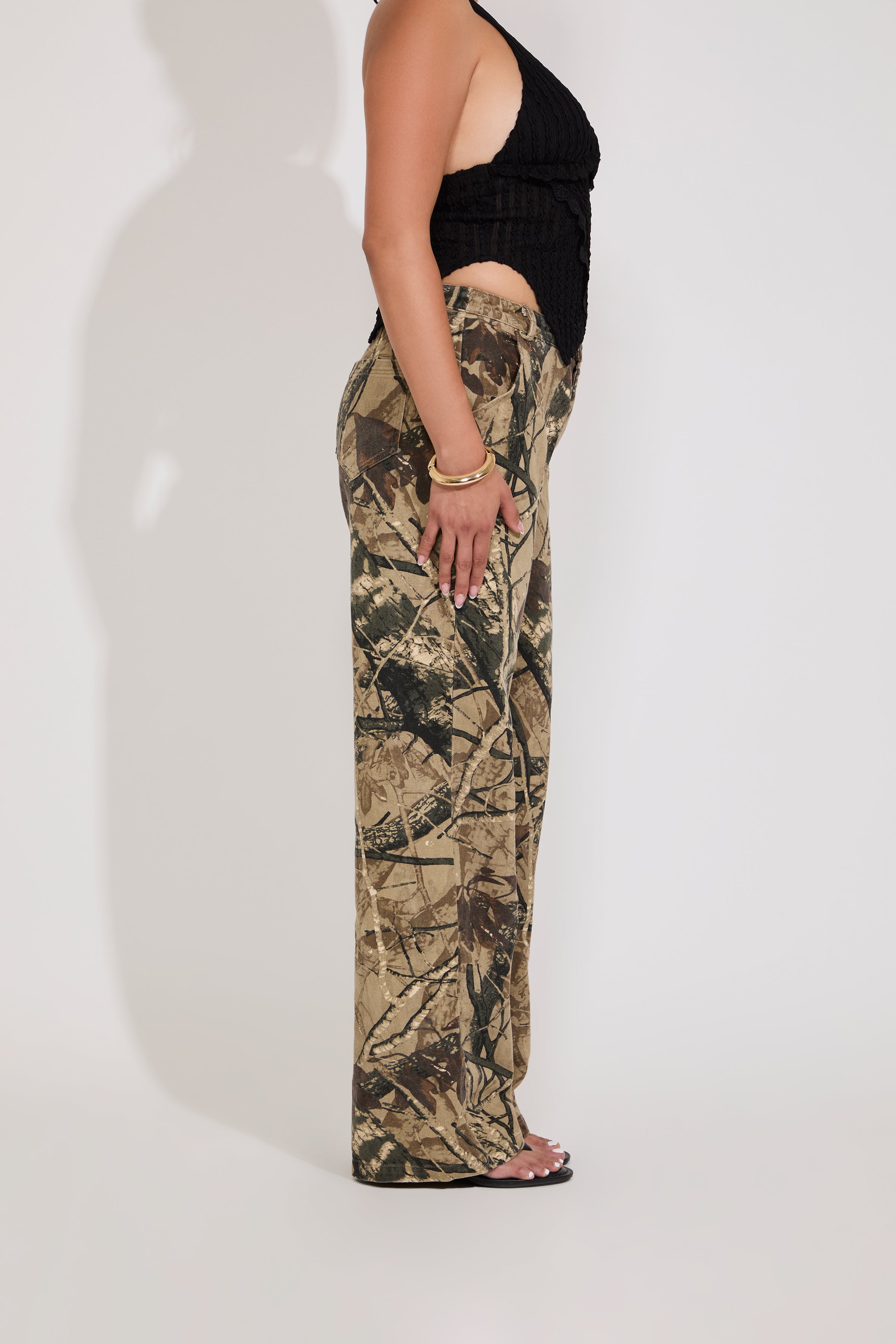 REAL CAMO PRINT MID RISE STRAIGHT LEG PANT
