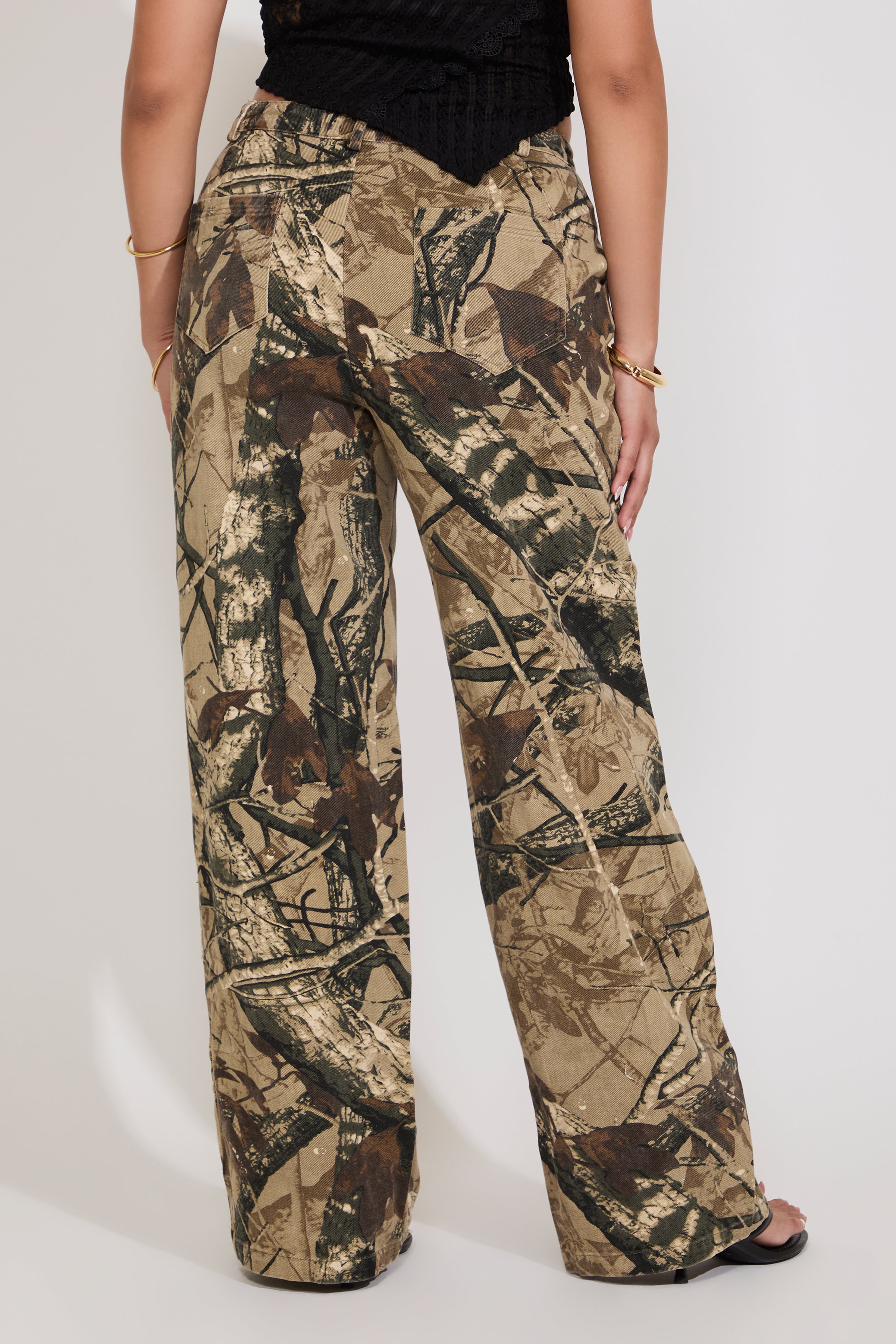 REAL CAMO PRINT MID RISE STRAIGHT LEG PANT