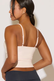 SCRUNCHED V NECK SEAMLESS CAMI TOP