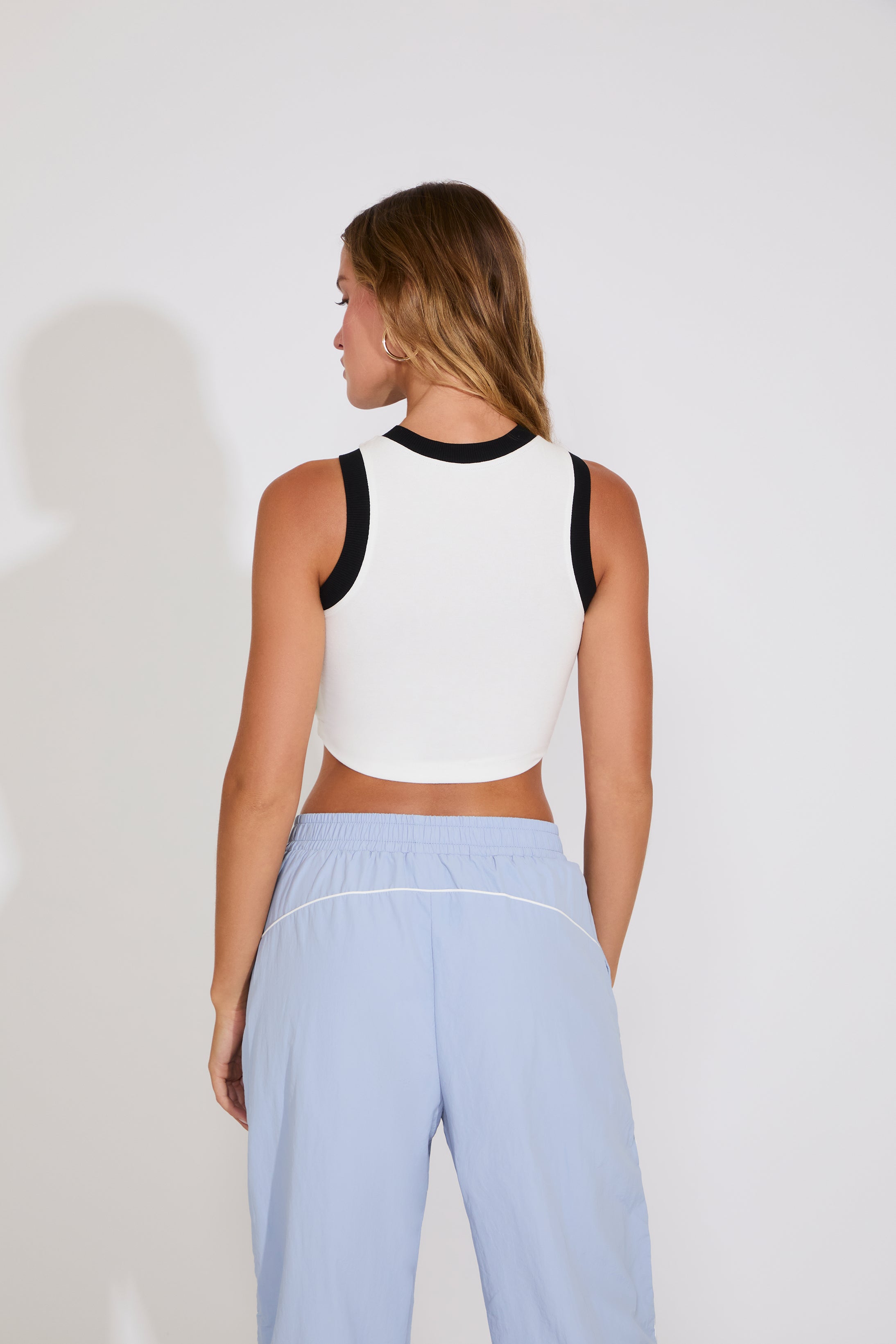 CONTRAST TRIM STAR DTL TANK TOP