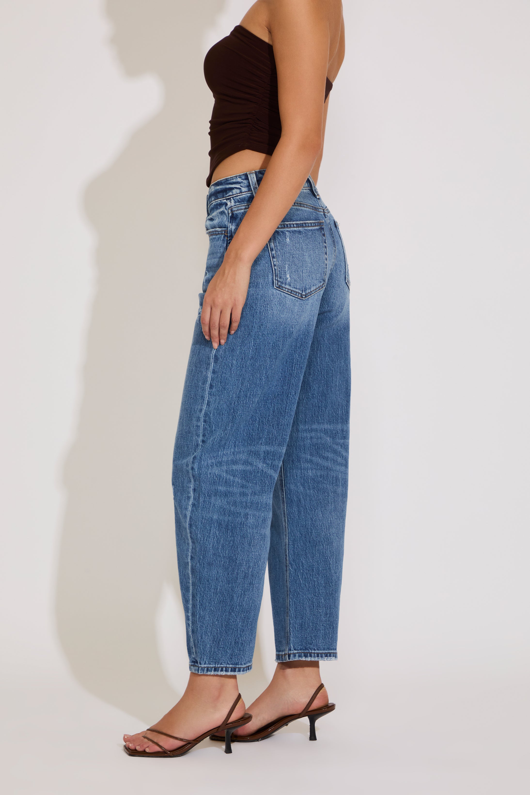 HIGH RISE MILD BARREL LEG ANKLE LENGTH PANT