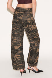 CAMO PRINT BAGGY FIT DENIM PANT
