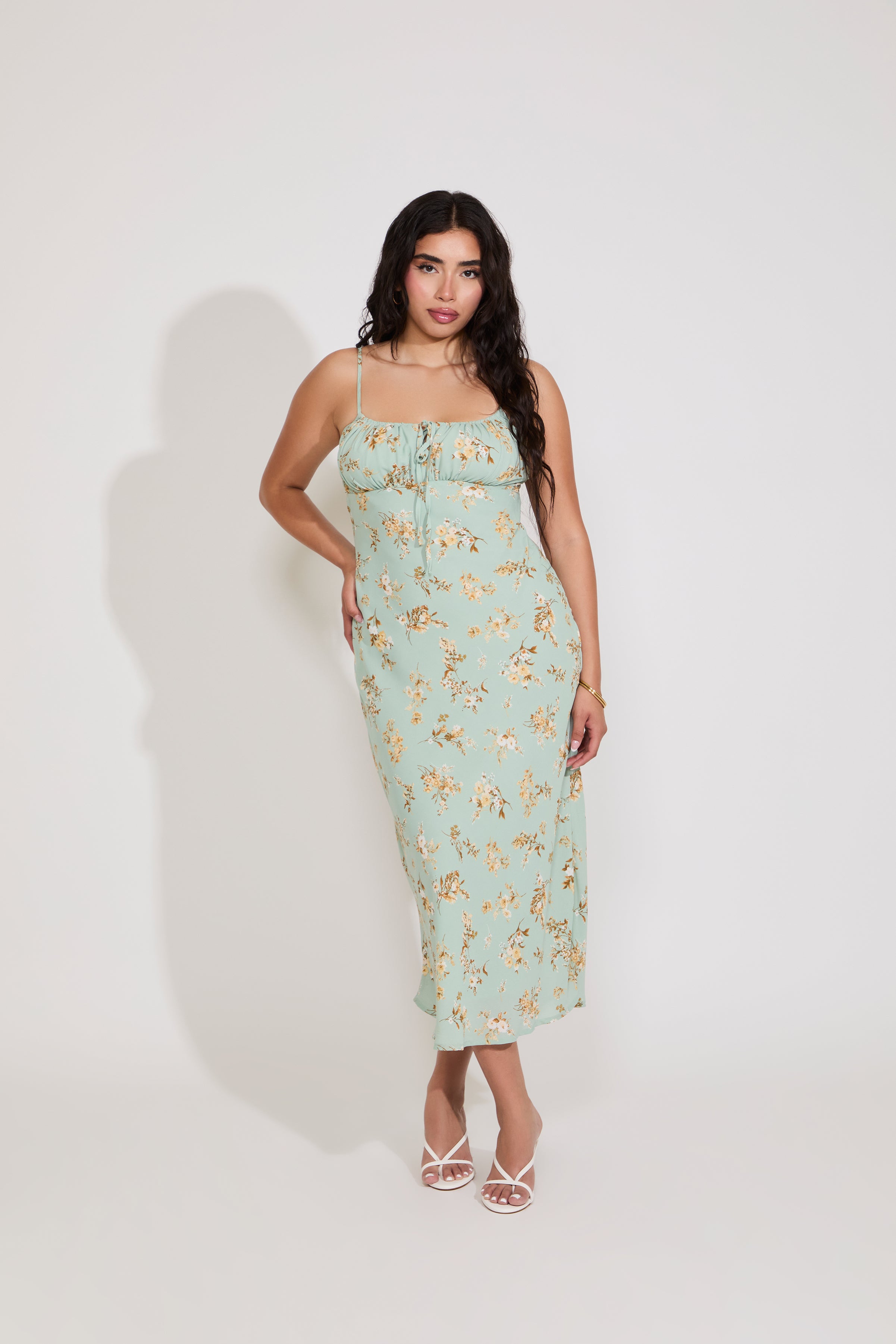 FLORAL SPAGHETTI STRAP DRAWSTRING FRONT MIDI DRESS