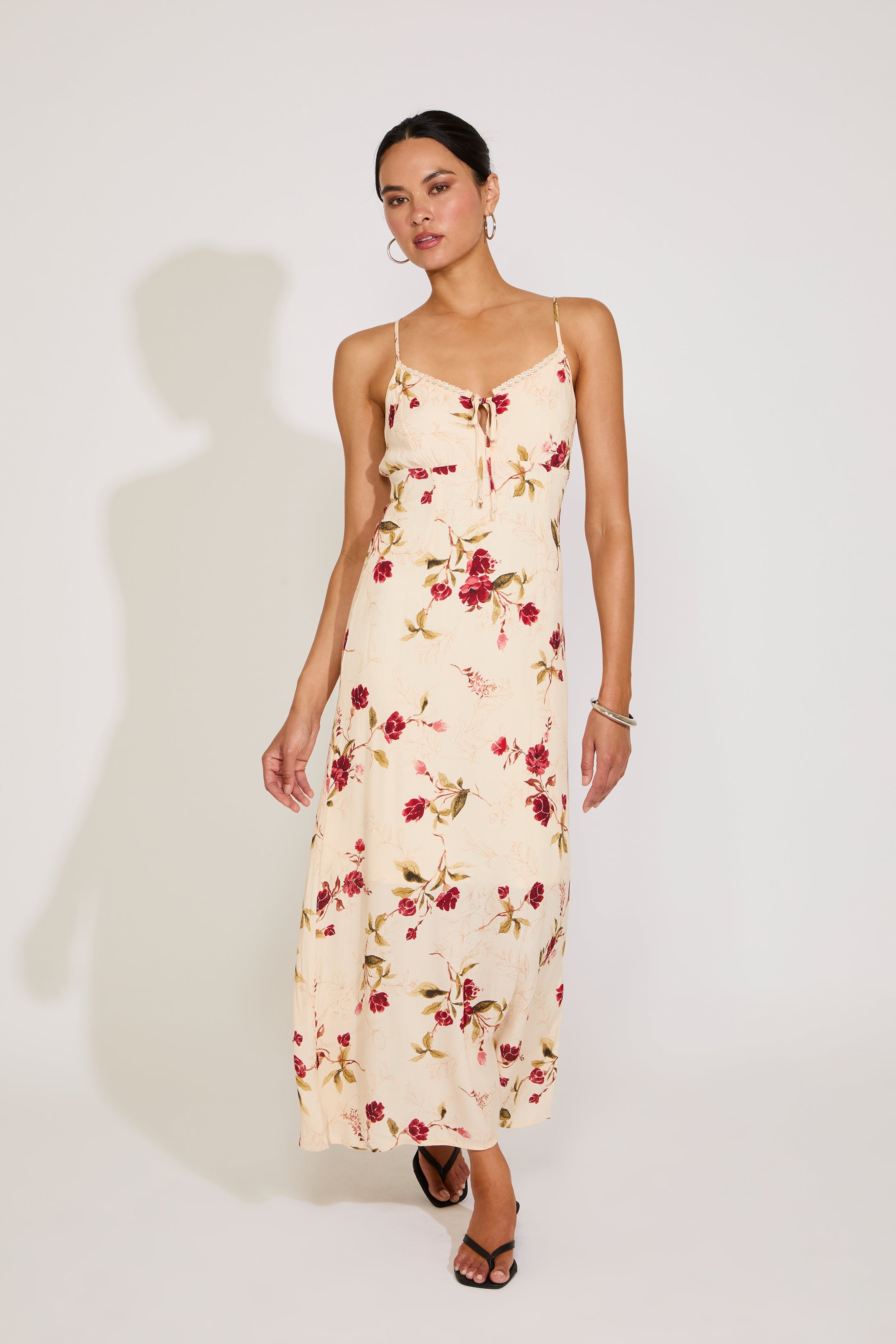 WOVEN FLORAL PRINT SLEEVELESS MIDI DRESS W FRONT TIE