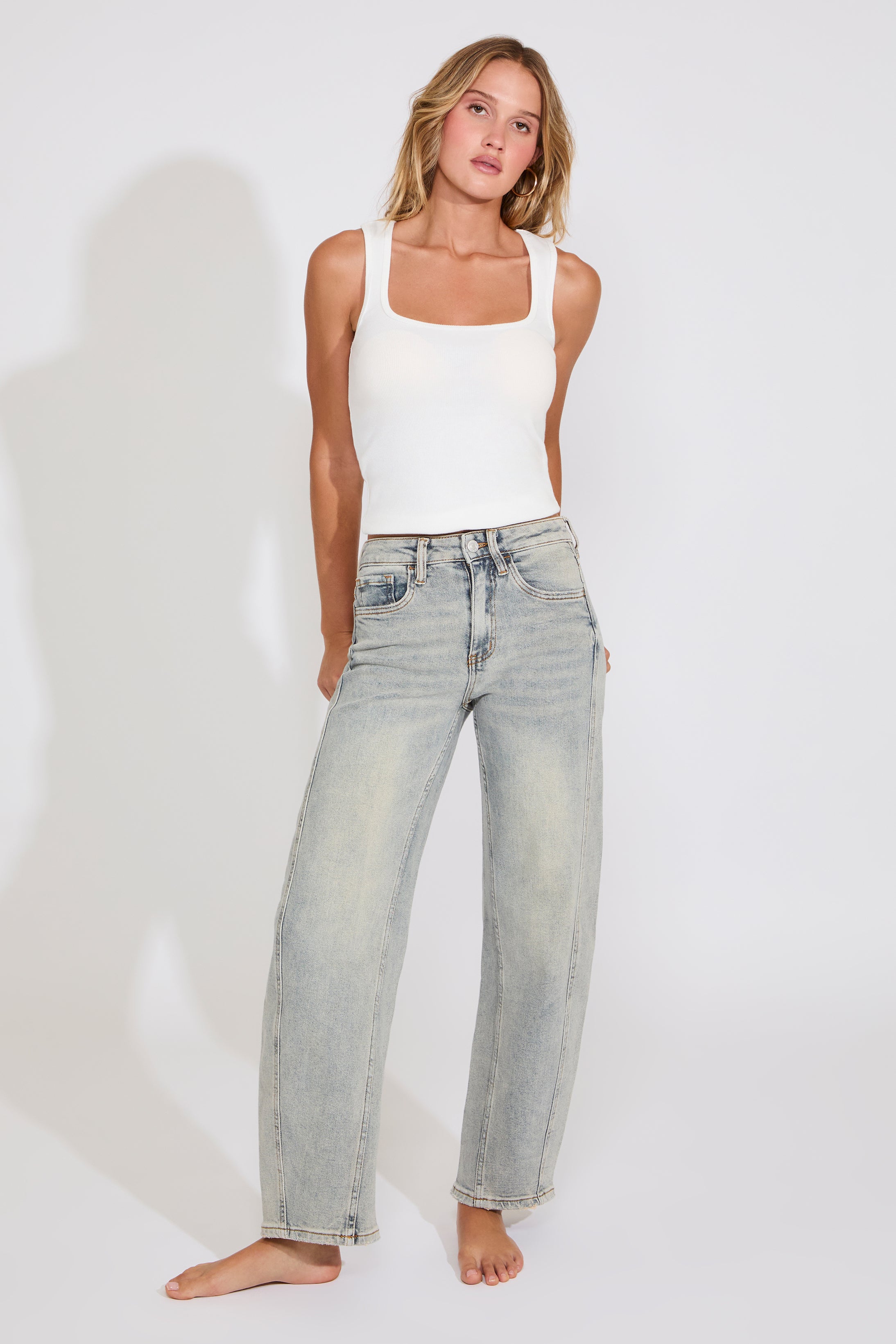 SUPER HIGH RISE BARREL LEG WASHED DENIM PANT
