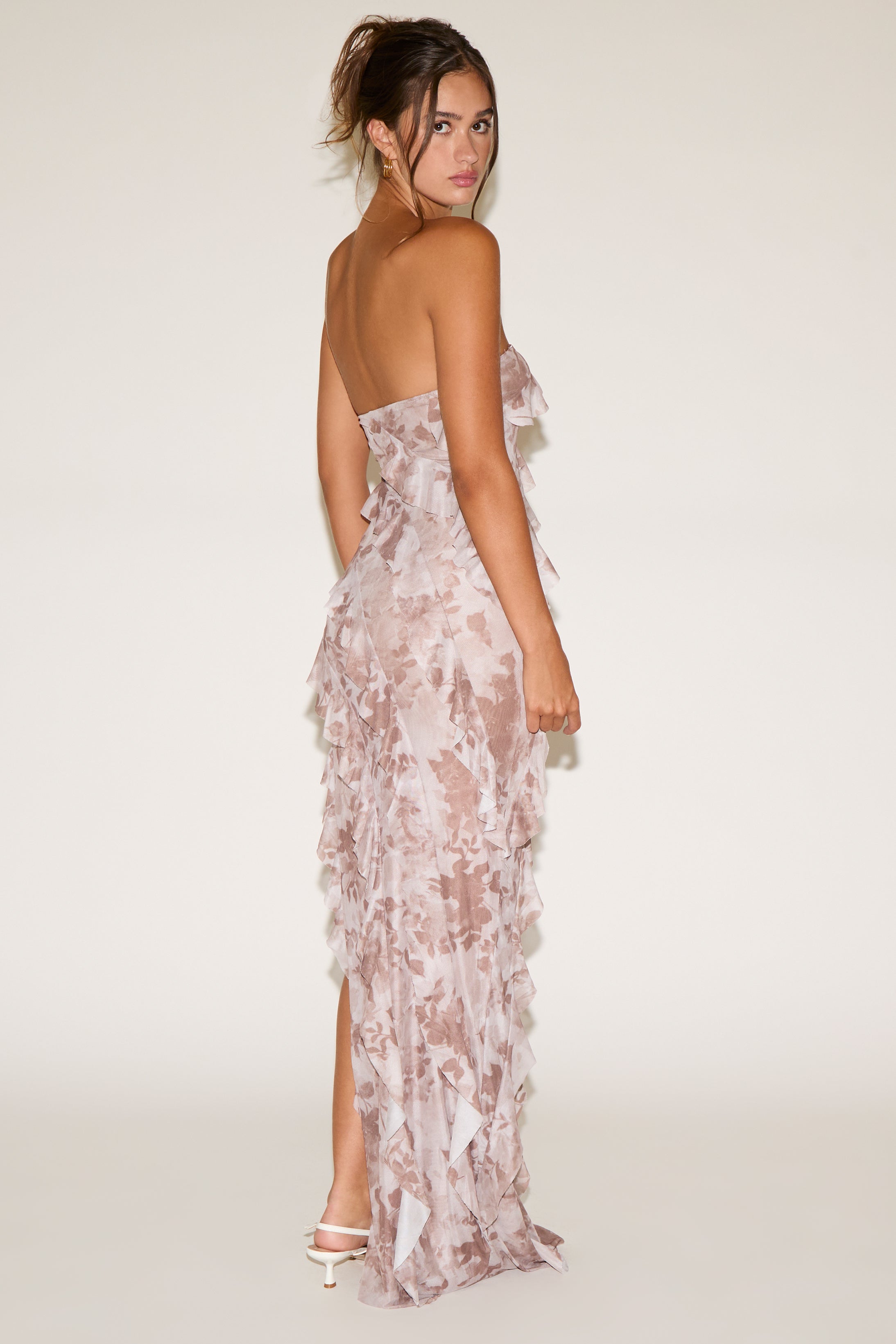 FLORAL PRINT BIAS RUFFLE STRAPLESS MAXI DRESS