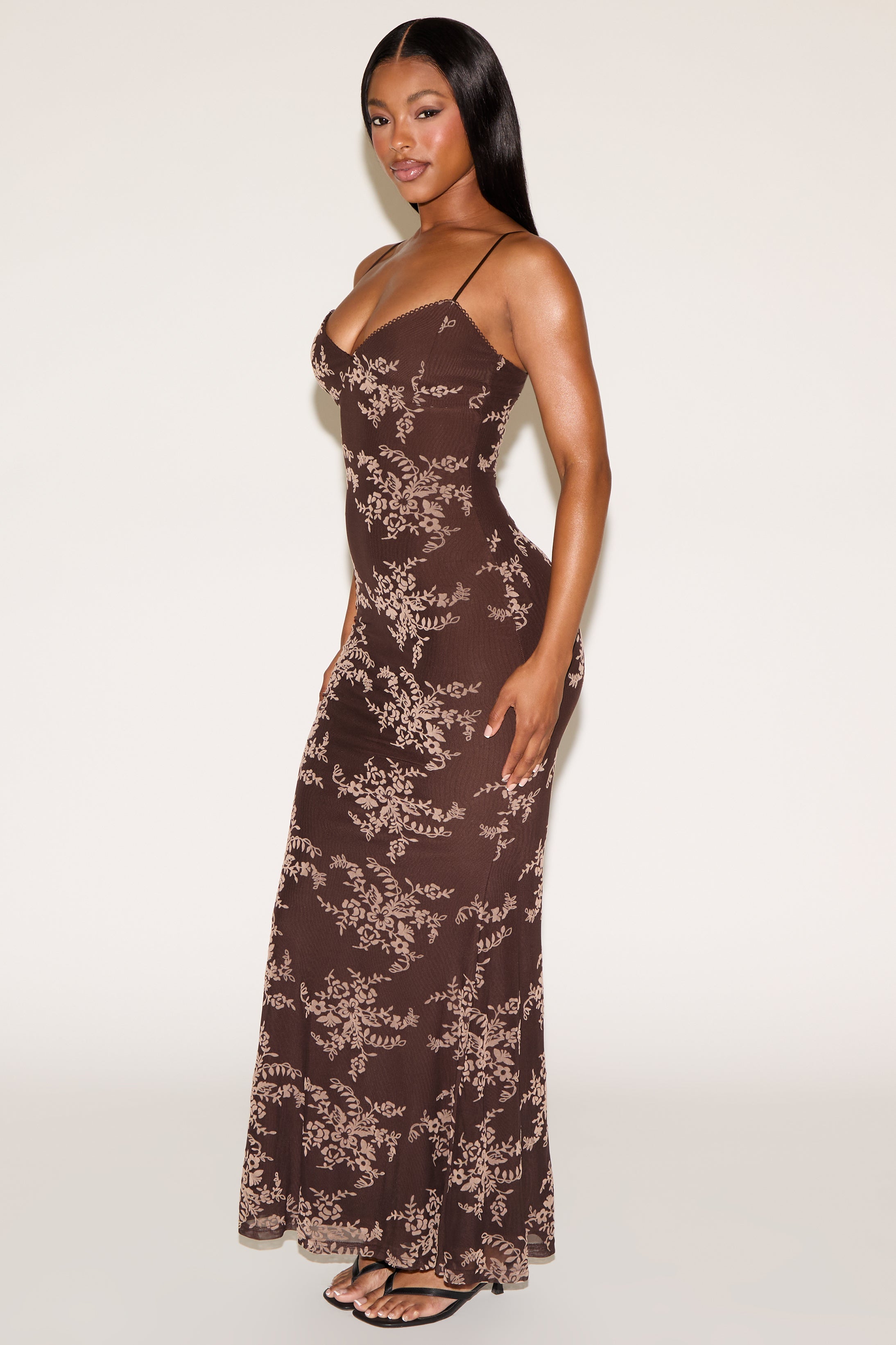 CONTRAST FLORAL PRINT V NECK SLEEVELESS MAXI DRESS