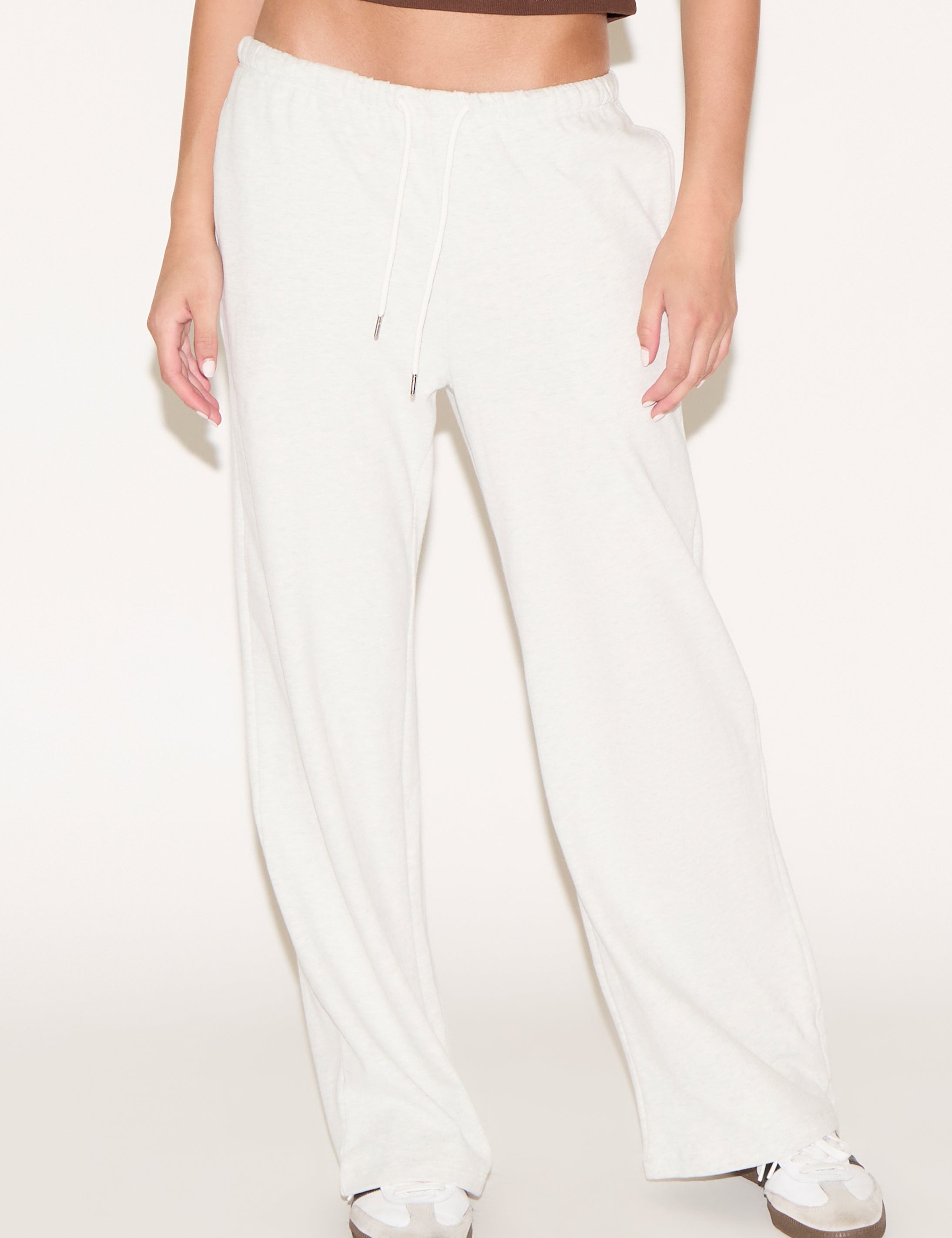 DRAWSTRING WAIST LOOSE FIT STRAIGHT LEG PANT