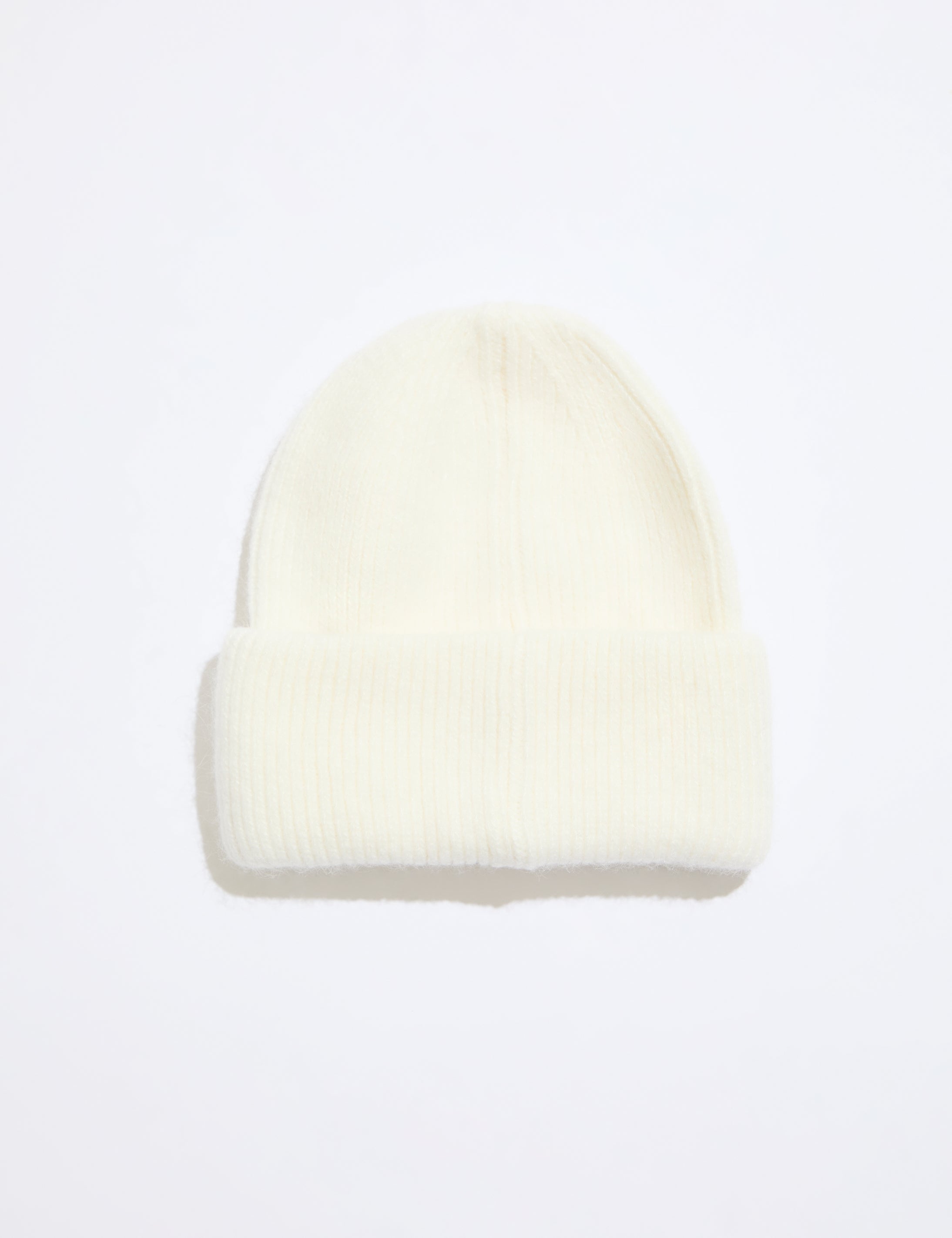 HALOED YARN RIB KNIT SIMPLE BEANIE